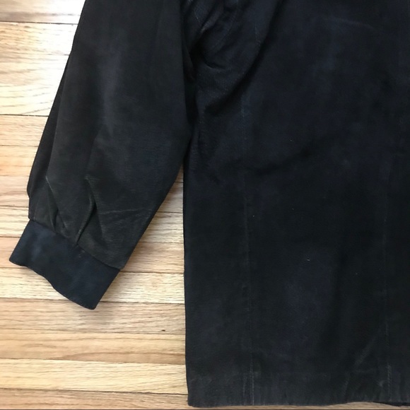 Vintage Black Suede Coat with Raccoon Fur Trim - Picture 14 of 16